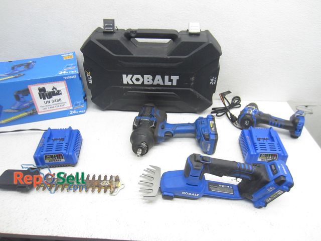 Lot 31-9430 - Kobalt tool lot all power on: Shear w/Battery, Impact Drill w/Battery &amp; Case