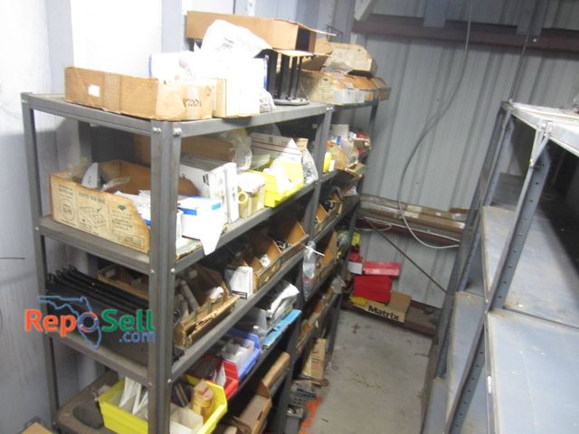 Lot 31-1270 - Contents Only: Assorted parts and miscellaneous items: Vermeer components, hardware, cutting tools, ...
