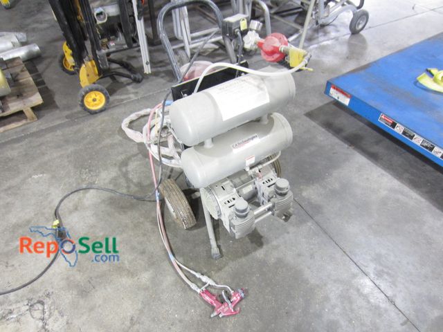 Lot 31-8007 - C.A. Tech Peak Paint Sprayer (powers on) #B14AAA with Gun