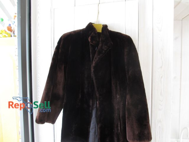 Lot 31-1478 - Women's Mink Coat 47"L, Sleeve Lengths 23.5"
