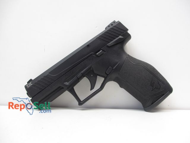 Lot 31-9512 - Taurus TX .22LR Pistol with (2) 16rnd Mags, 4" Barrel, Box - SN 1PT5694xx