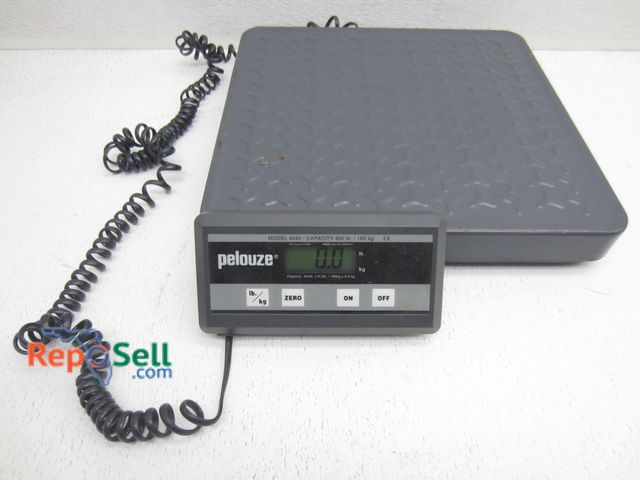 Lot 31-9158 - Pelouze Digital Scale #4040 400lb Capacity - Power On