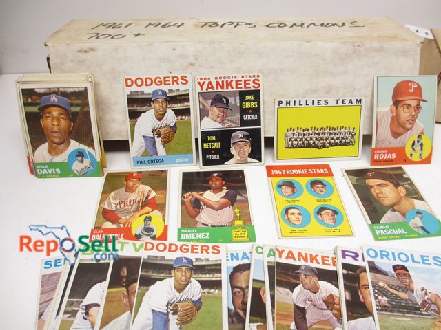 Lot 31-6423 - Topps 1961-64 Baseball Cards: Approx (700+) Commons
