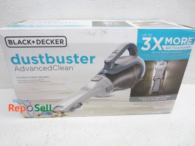 Lot 31-3085 - Black &amp; Decker Dustbuster Advanced Clean #CHV1410L
