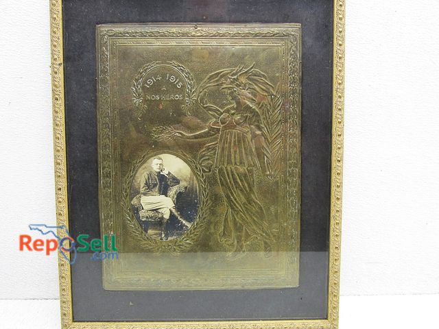 Lot 31-5454 - Framed 1914-15 NOS HEROS Plate and Photo 13.5 x 16.5"