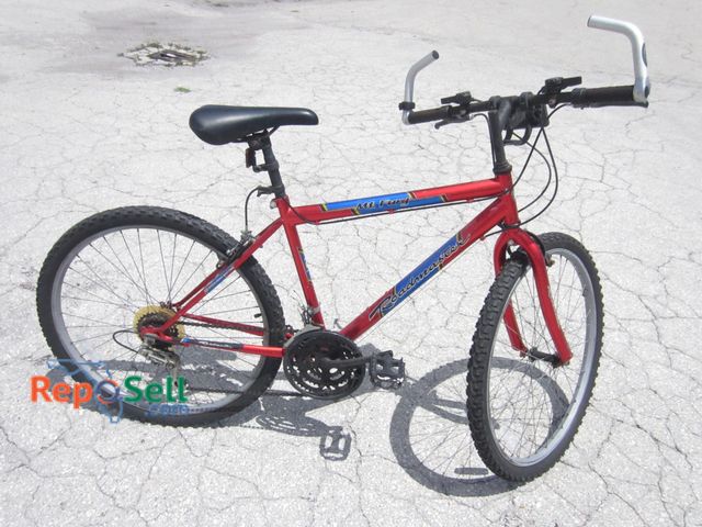 Lot 31-9469 - Mt. Fury Roadmaster 15 Speed Bicycle