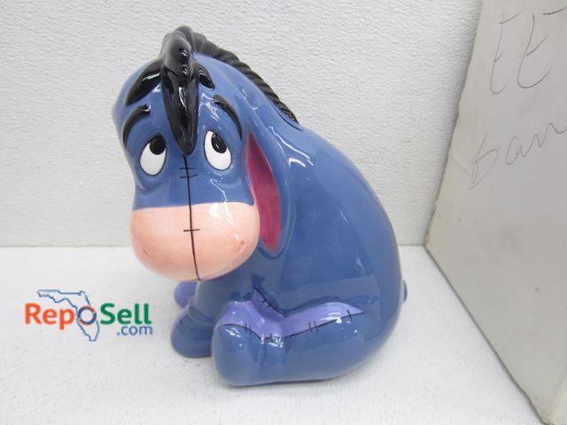 Lot 31-6455 - Eeyore Disney Bank - New in Box