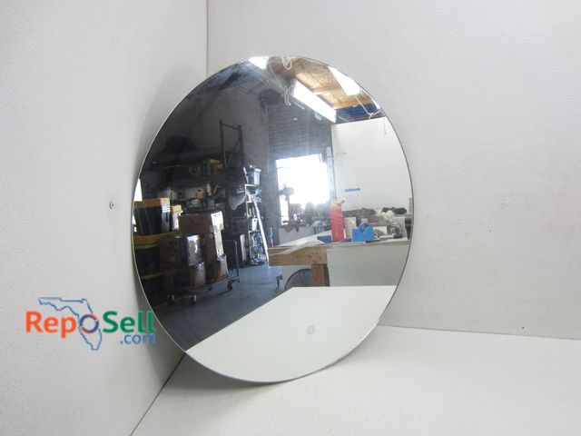 Lot 31-8178 - Glass Anti-Fog Mirror, 27", #VL6868 - Appears New