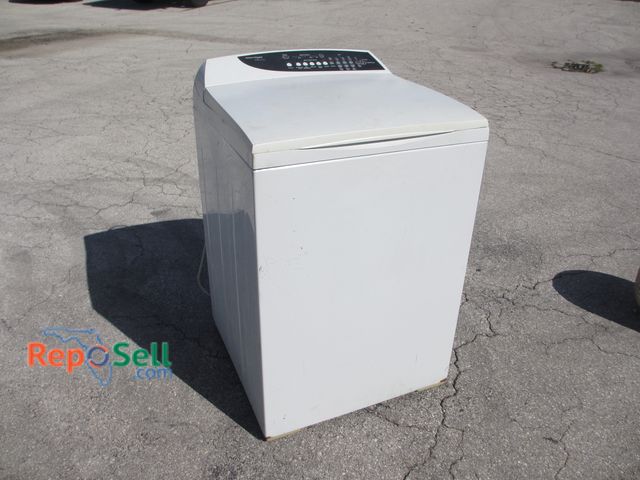 Lot 31-3400 - Fisher &amp; Paykel Eco Smart Washer Model WA37T26G - Powers On - 41"H x 25W x 25.5D