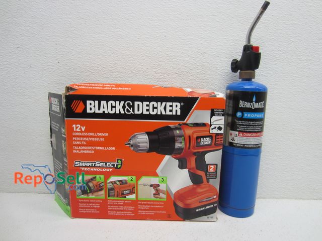 Lot 31-6235 - Propane Torch &amp; Black &amp; Decker 12V Drill