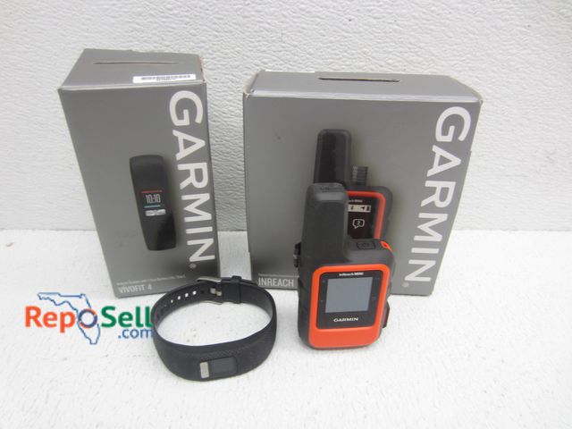 Lot 31-7112 - Garmin InReach Mini (Powers On) &amp; Garmin ViVo Fit 4 - Size L, Black, No Power Cord