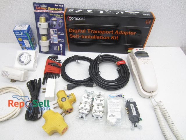 Lot 31-1034 - Estate Lot: Digital Transport Adapter, Outlets, Cables - Some Appear New