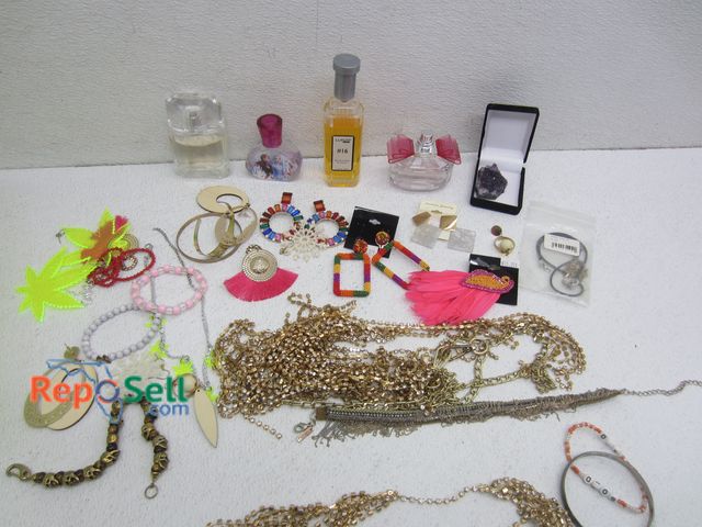 Lot 31-1153 - Lot of Costume Jewelry &amp; (4) Bottles of Perfume