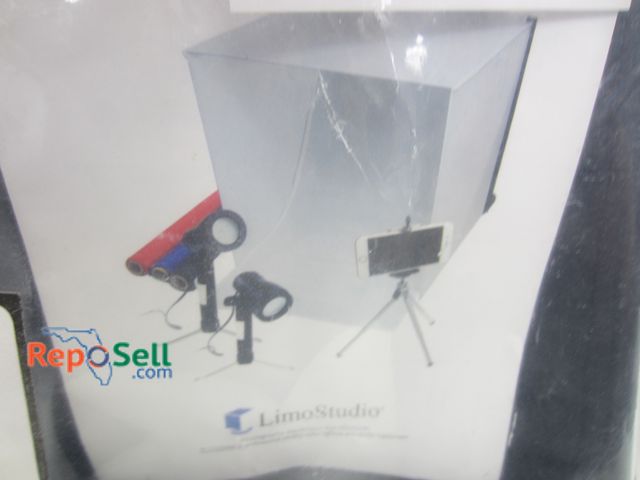 Lot 31-6149 - Limo Studio Tabletop Photo Kit; AGG349; New