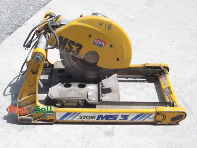 Lot 31-1027 - Stow MS3 120V block/brick saw. Ran when tested.