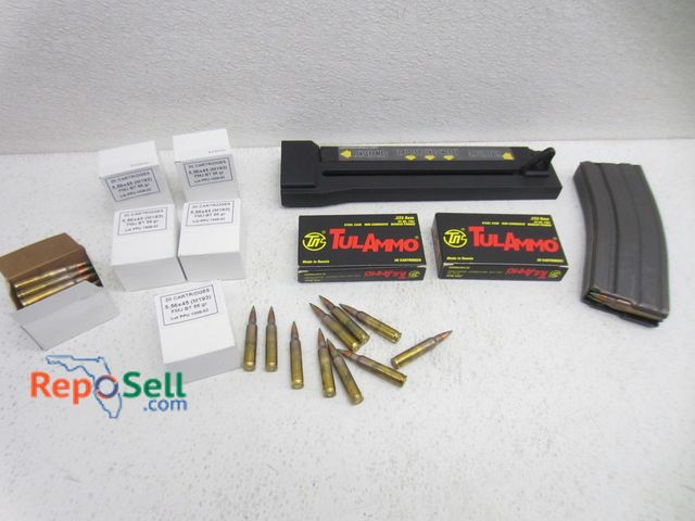 Lot 31-7175 - Assorted Brands of 223 Ammo (approx 160 rnds) and Magazines