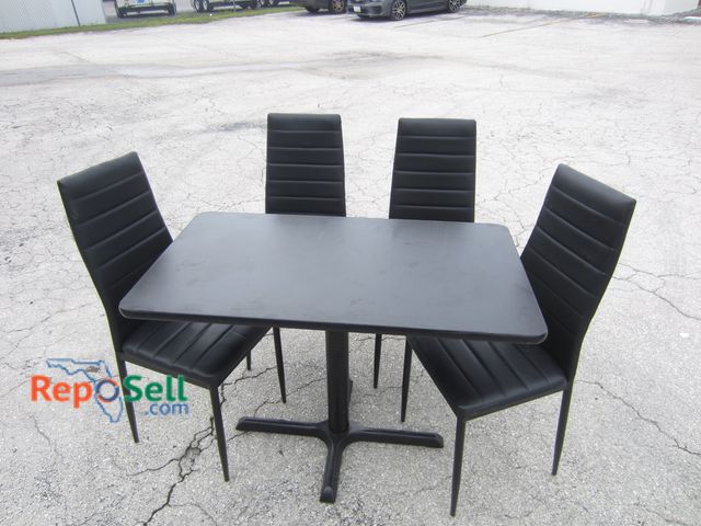 Lot 31-5379 - Black Table With (4) Chairs 42"x24"x29"
