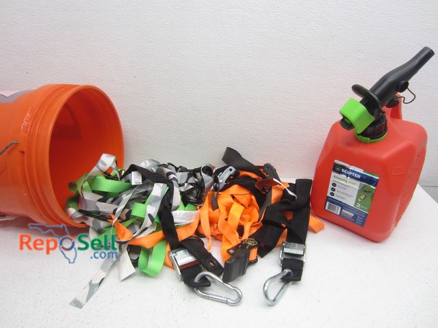 Lot 31-1476 - Ratchet Straps, Cam Buckles, Gas Can, Bucket