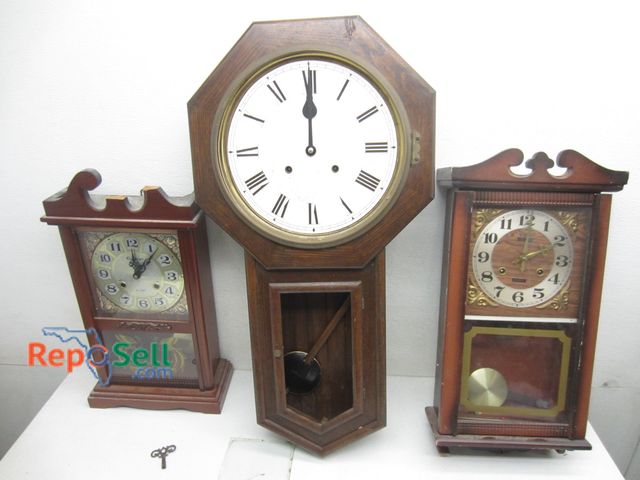 Lot 31-7187 - (3) vintage clocks, 2 keys for parts or repair: Champion clock is running.