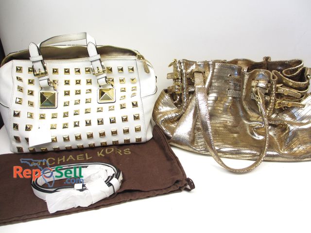 Lot 31-3027 - (2) Michael Kors Purses, One Cover - No COA