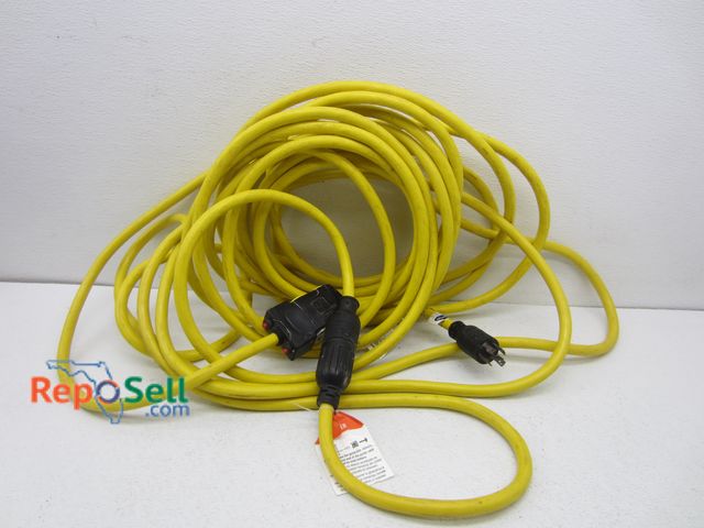 Lot 31-3423 - Conntek Generator Plug &amp; Multi Outlet Extension Cord