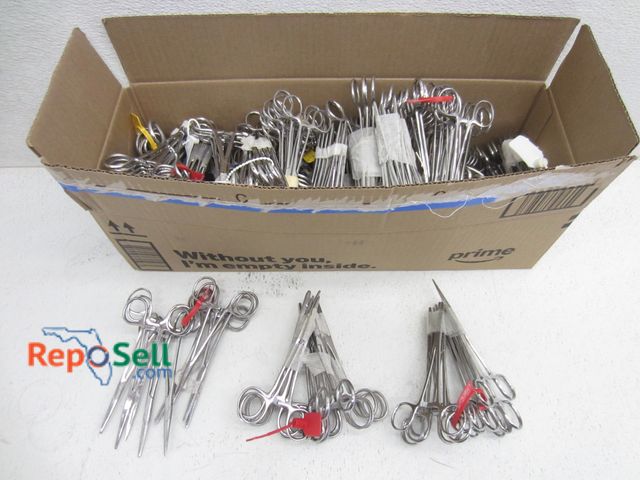 Lot 31-9201 - (300) stainless steel surgical hemostats