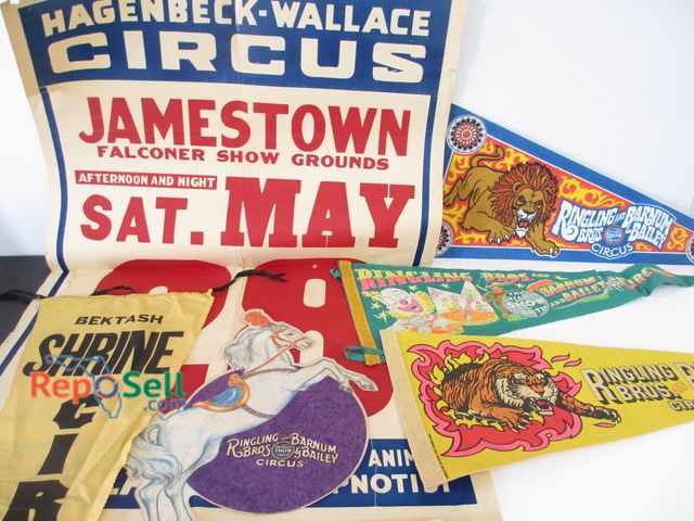 Lot 31-1271 - Assorted Vintage Circus Memorabilia; Posters (Paper and Felt) and (3) Pennants