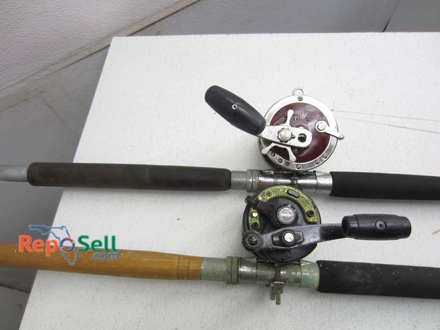 Lot 31-5184 - (2) Rods &amp; Reels: Penn 113H Senator