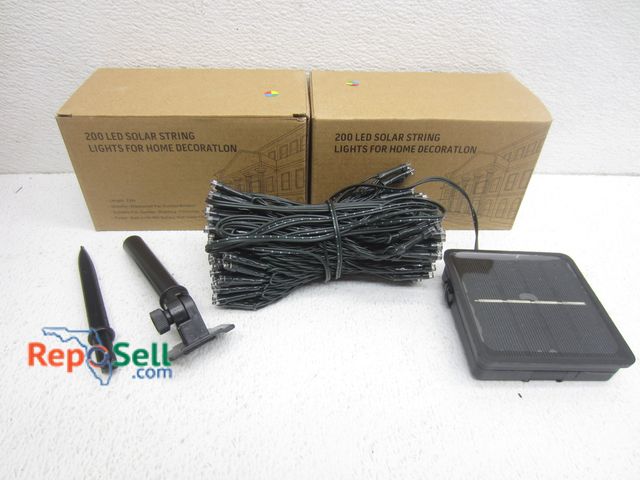 Lot 31-5496 - (20) 65' 200 LED Solar Lights: White, Warm White, Multi-Colored - Tested 1/Powered On