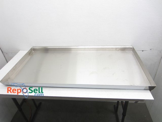 Lot 31-2358 - Stainless Steel Restaurant Shelf - 42W x 22.5D - Elkay Slant42 - Missing One Support