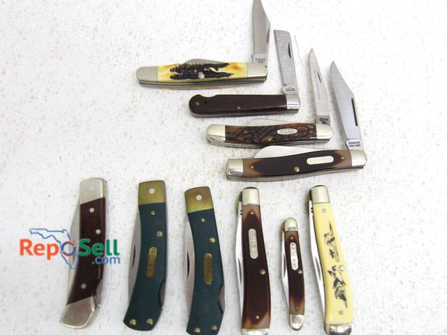 Lot 31-5146 - (10) Pocket Knives: Old Timer, Klein, Bear, Case, Schrade Uncle Henry, Schrade Special Edition, etc.