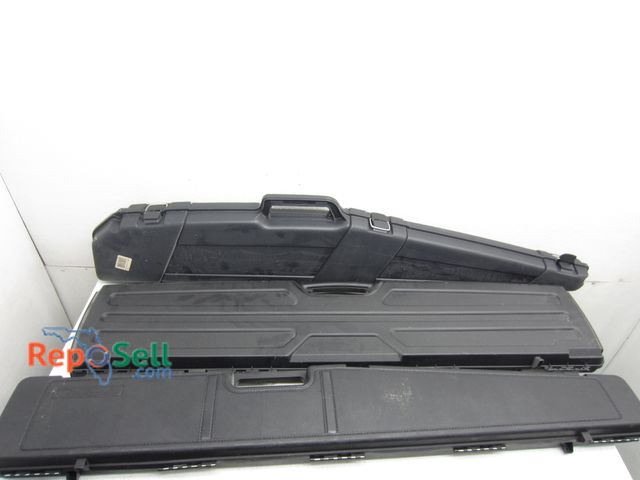 Lot 31-5252 - (3) Hard Gun Cases