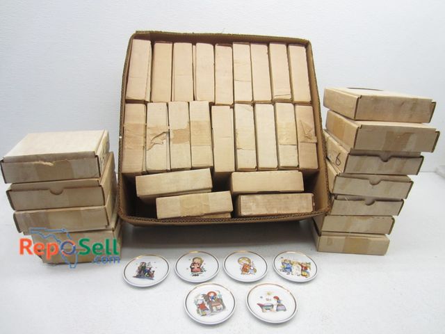 Lot 31-1335 - (34) Vintage Small Hummel plates in original boxes, Most made in West Germany.