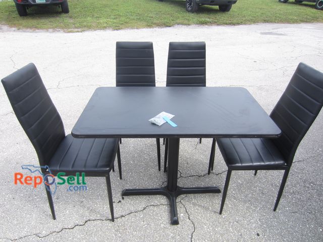 Lot 31-5370 - Black Table With (4) Chairs 42"x24"x29"