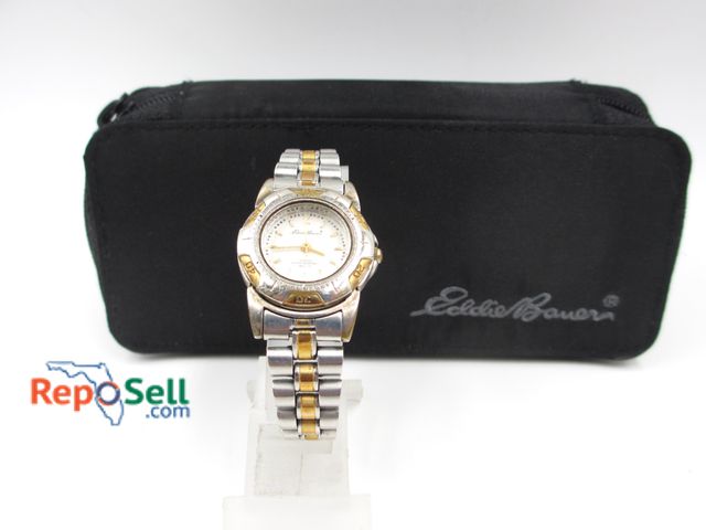 Lot 31-5028 - Eddie Bauer Convertible Watch Set in Soft Case, #3555, Stainless Steel Case (not running)