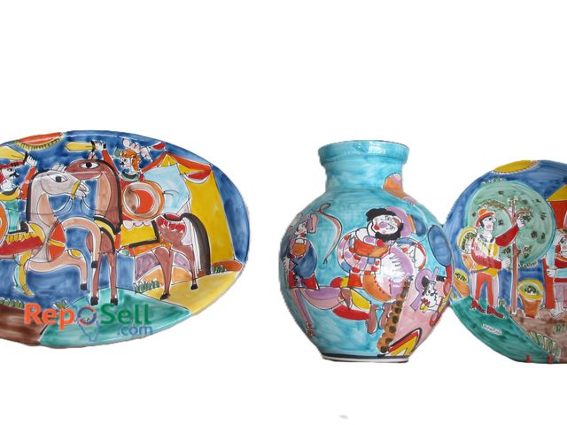 Lot 31-1025 - Decorative Vase, Bowl &amp; Plate: Lamusa Made in Italy. Sold by Saks 5th Ave.