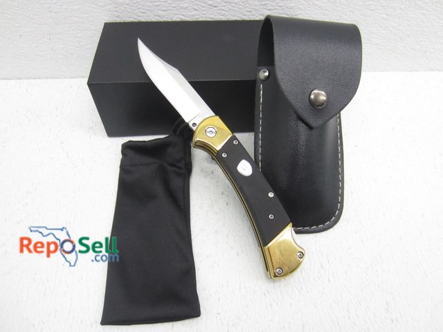 Lot 31-9098 - Push Button Automatic Knife with Sheath - Appears New - 3" Blade