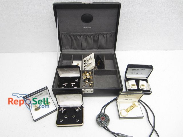 Lot 31-3052 - Men's Jewelry Lot - Most New in Boxes