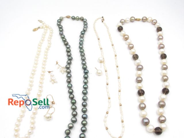 Lot 31-9014 - (4) Pearl/bead necklaces and (3) earrings - most are 14K stems and clasps.