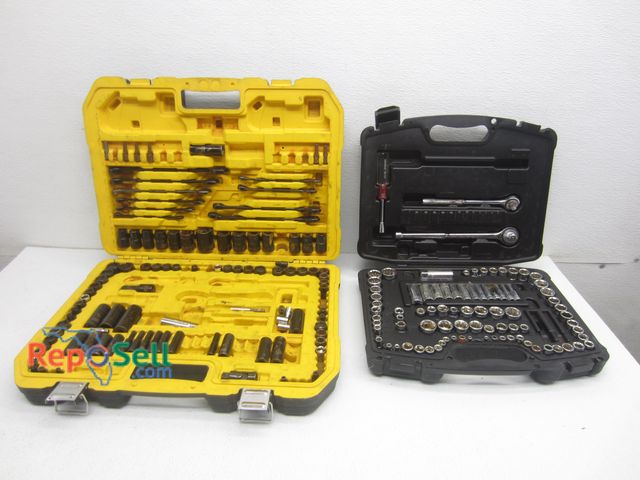 Lot 31-8571 - (2) Socket Sets: DeWalt And Husky