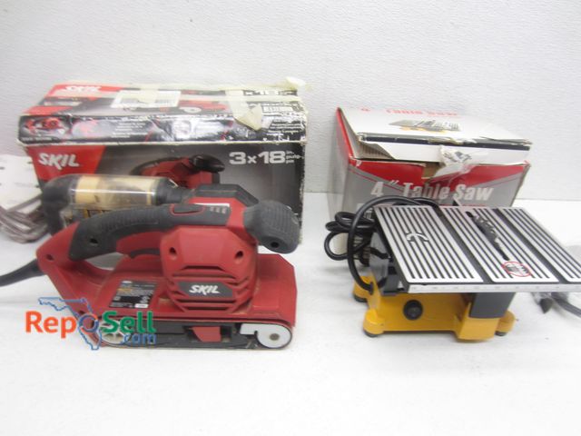 Lot 31-6522 - Skil Sandcat Sander &amp; 4" Table Saw - Both Power On