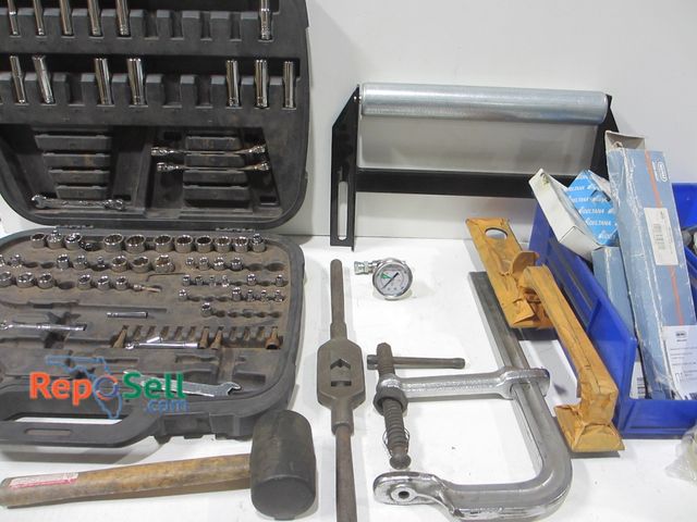Lot 31-8333 - Tool/Hardware Lot: Gauge, Piston Lube, Vise, Sockets, etc.