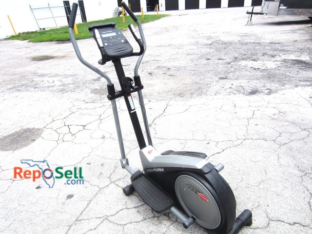 Lot 31-3566 - Pro-Form Elliptical - Power On