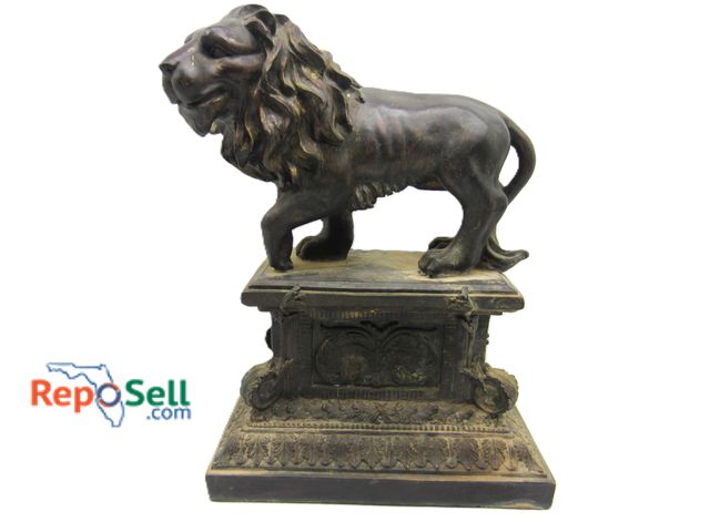 Lot 31-5129 - Lion Statue on Decorative Base