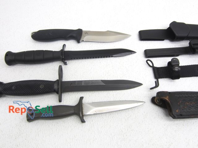Lot 31-4474 - (4) Fixed Blade Knives with Sheath: Parker Brothers, Wolf, Glock, M10