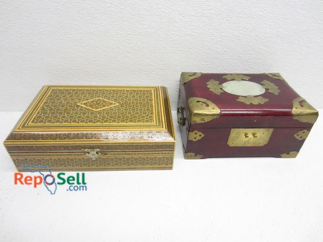 Lot 31-6383 - (2) Vintage Jewelry Boxes: (1) has inlay &amp; brass