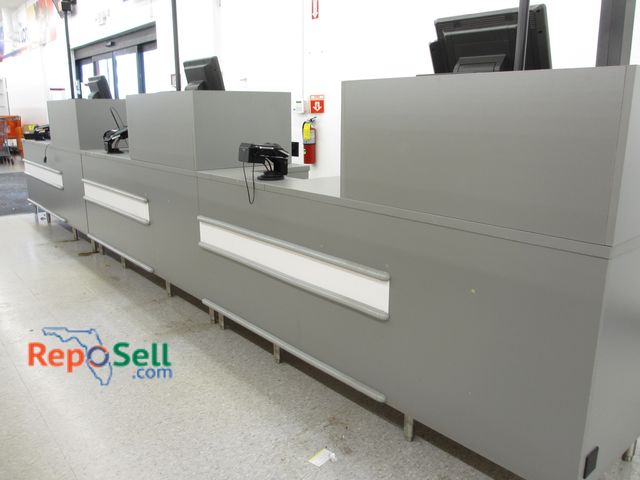 Lot 31-3072 - Wasserstom Front Cashier Station, (3) Sections - (2) 80" &amp; (1) 90" Sections Are Screwed Together...