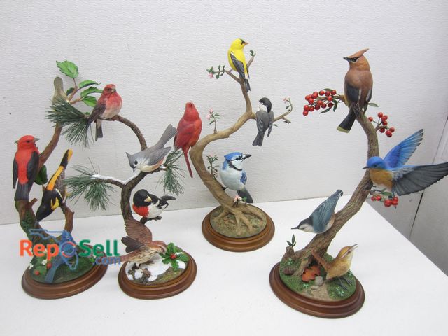 Lot 31-9190 - (4) Danbury Mint Bird Collectibles