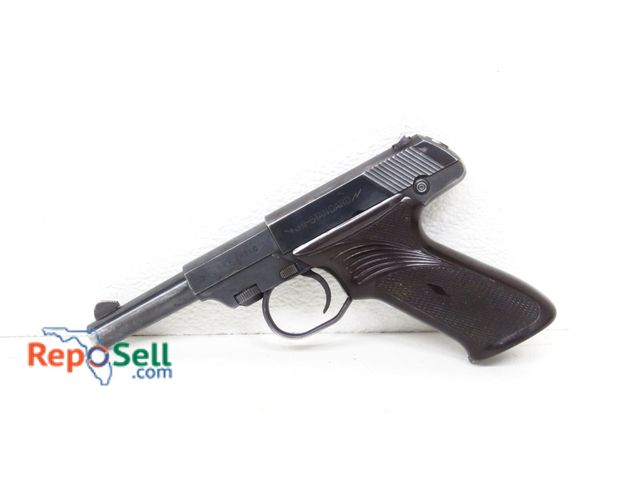 Lot 31-6401 - Hi-Standard Dura-Matic .22LR Semi-auto pistol with 4.5" Barrel, includes one magazine.