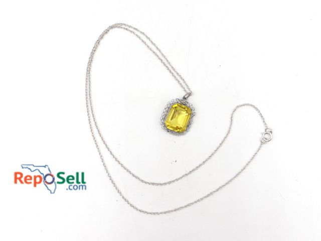 Lot 31-9005 - 16K 18-inch white gold necklace (1.54g) with Yellow  stone pendant (not gold)